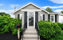 1077 Central Avenue, Hempstead, NY 11550