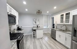 1175 E Broadway, Hewlett, NY 11557