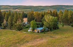 76545 Palmer Junction Rd, Elgin, OR 97827