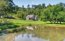 94 Stevens Creek Rd, Fries, VA 24330