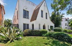 132 N La Peer Drive, Beverly Hills, CA 90211