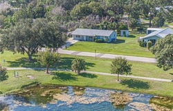 401 Lake Drive, Sebastian, FL 32958