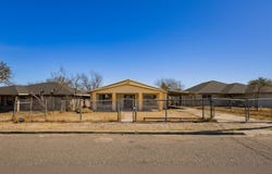 1730 Calle Coyunda, Eagle Pass, TX 78852