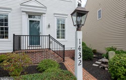 1432 PICKET Drive, LANCASTER, PA 17601