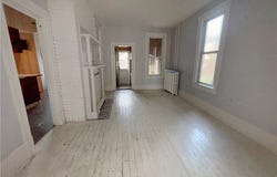 510 3rd St, Pitcairn, PA 15140