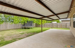 138 Talon Drive, Luling, TX 78648