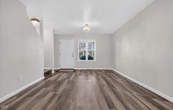 450 Midway Road, Medford, OR 97501