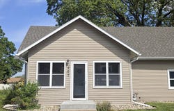 507 E 11TH ST, South Sioux City, NE 68776