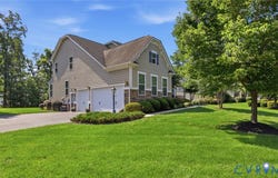 15807 Walkers Chase, Moseley, VA 23120