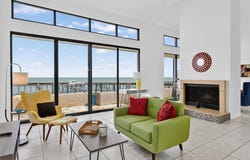 1400 E Ocean Drive, Corpus Christi, TX 78404