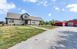 4176 State Route 156, Waterloo, IL 62298