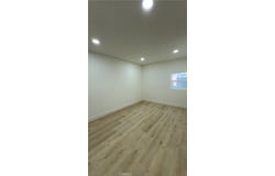 2201 S Towne, Pomona, CA 91766