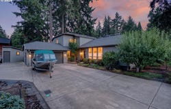 770 NE 31ST Pl, Canby, OR 97013