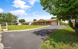 7740 Ashley Rd, Powell, TN 37849