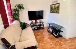 343 W 11th St, Hialeah, FL 33010