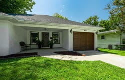 1012 E Lynn Street, Springfield, MO 65802