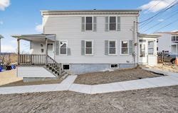 165 Grant St, Fall River, MA 02721