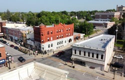 401 River Street, Manistee, MI 49660