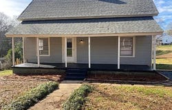 7 Spruce Street, Startex, SC 29377