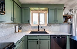 421 Hillcrest Dr, Unity Twp, PA 15650