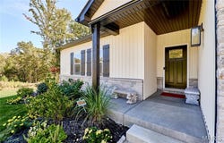 412 Shady Trail Drive, Troy, MO 63379