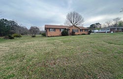 505 SC Highway 11, Chesnee, SC 29323