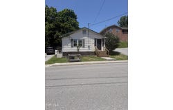 105 NE Virginia Avenue, Wise, VA 24293