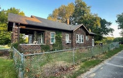 301 E Virginia Rd, Arenzville, IL 62611