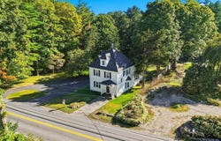 51 Main Street, Atkinson, NH 03811