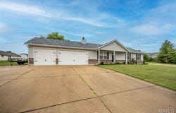 301 Excalibur Boulevard, Troy, MO 63379