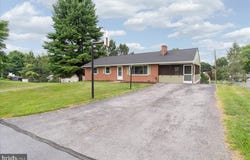 10602 OAKTREE Circle, WILLIAMSPORT, MD 21795