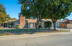 700 E A Street, Dixon, CA 95620