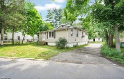 191 Fayette Ave, Wayne Twp., NJ 07470-6780