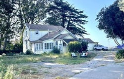 2134 Progress Street, Eureka, CA 95501