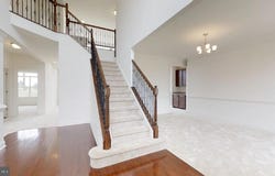 1 SUMMIT Drive, SMYRNA, DE 19977