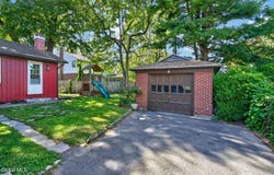 6 John David Lane, Albany, NY 12208