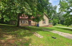 1210 Walker Avenue, Mammoth Spring, AR 72554