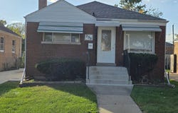 230 Bellwood Avenue, Bellwood, IL 60104