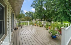717 9Th Avenue, Eldora, IA 50627