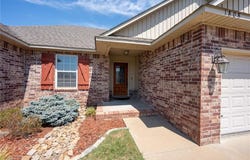 1808 Fairbanks DR, Barling, AR 72923