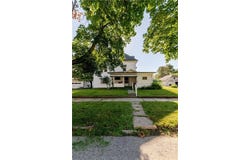 1230 1st Avenue E, Horton, KS 66439