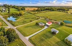 9098 Bloomfield Rd, Springfield, KY 40069