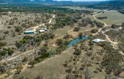 5430 CR-111, Utopia, TX 78884