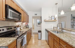 1 ACADEMY Circle, PHILADELPHIA, PA 19146