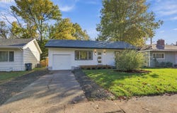 2845 HILYARD St, Eugene, OR 97405