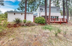 4 El Paraiso Dr, Montezuma, NM 87731