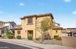 26329 N BABBLING BROOK Drive, Phoenix, AZ 85083