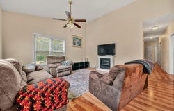 6602 Hartman Ct, Roanoke, VA 24019