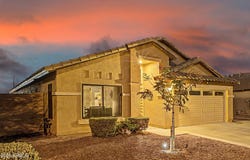 3247 S LOBACK Lane, Gilbert, AZ 85297