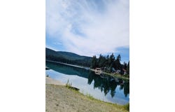 242 Beach Drive, Libby, MT 59923